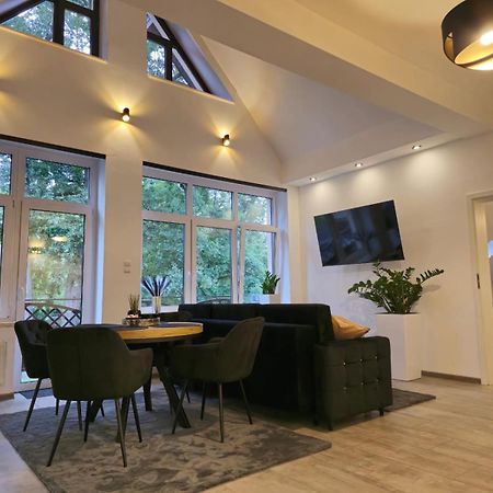 Wyjatkowy Apartament W Miliczu Экстерьер фото